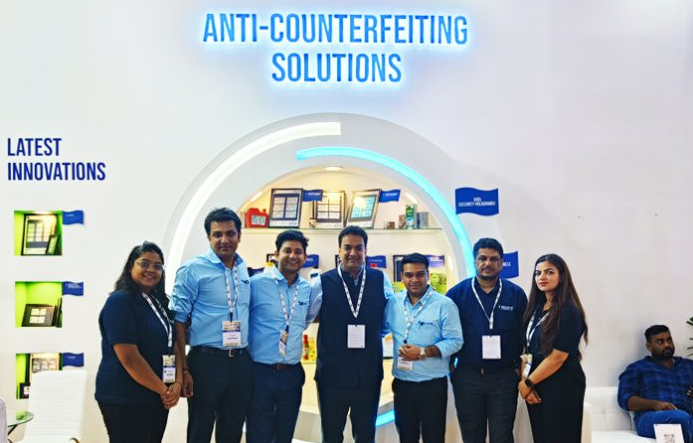 PSATalk's tweet image. Holostik – an anti-counterfeiting solutions company with a whole gamut of products on the security side and on the packaging side

Read More... packagingsouthasia.com/application/ho…

#Holostik #PackPlus #AnkitGupta #PriyankaTanwar #securityprinting #securitysolutions #3Dlabels