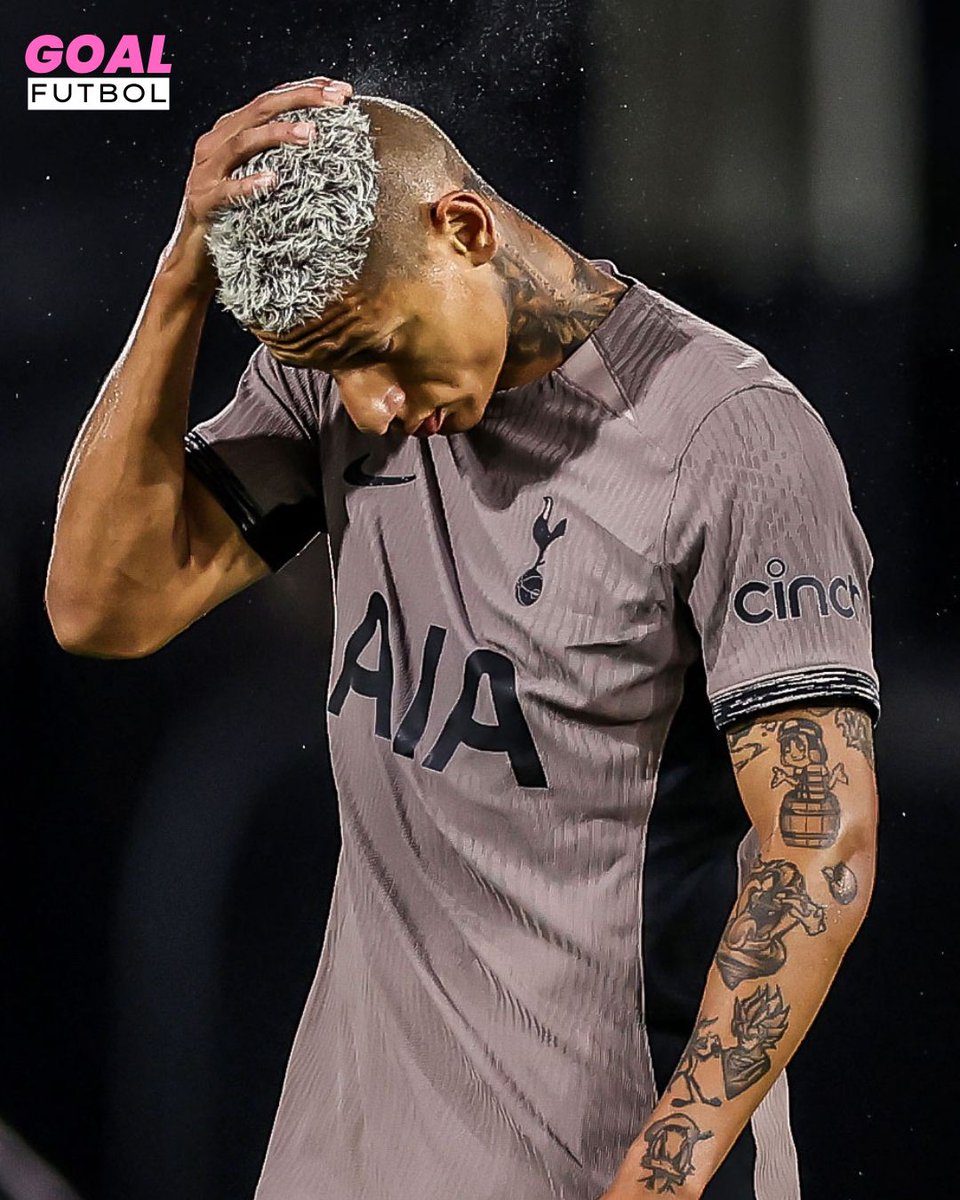 Goalfcofficial's tweet photo. Tottenham becomes the inaugural Premier League squad to be eliminated from this season's Carabao Cup ❌, as another trophy slips through their grasp 👋.

#Tottenham
#GoalFC ⚽🐐 https://t.co/0Dt1dNxz5a