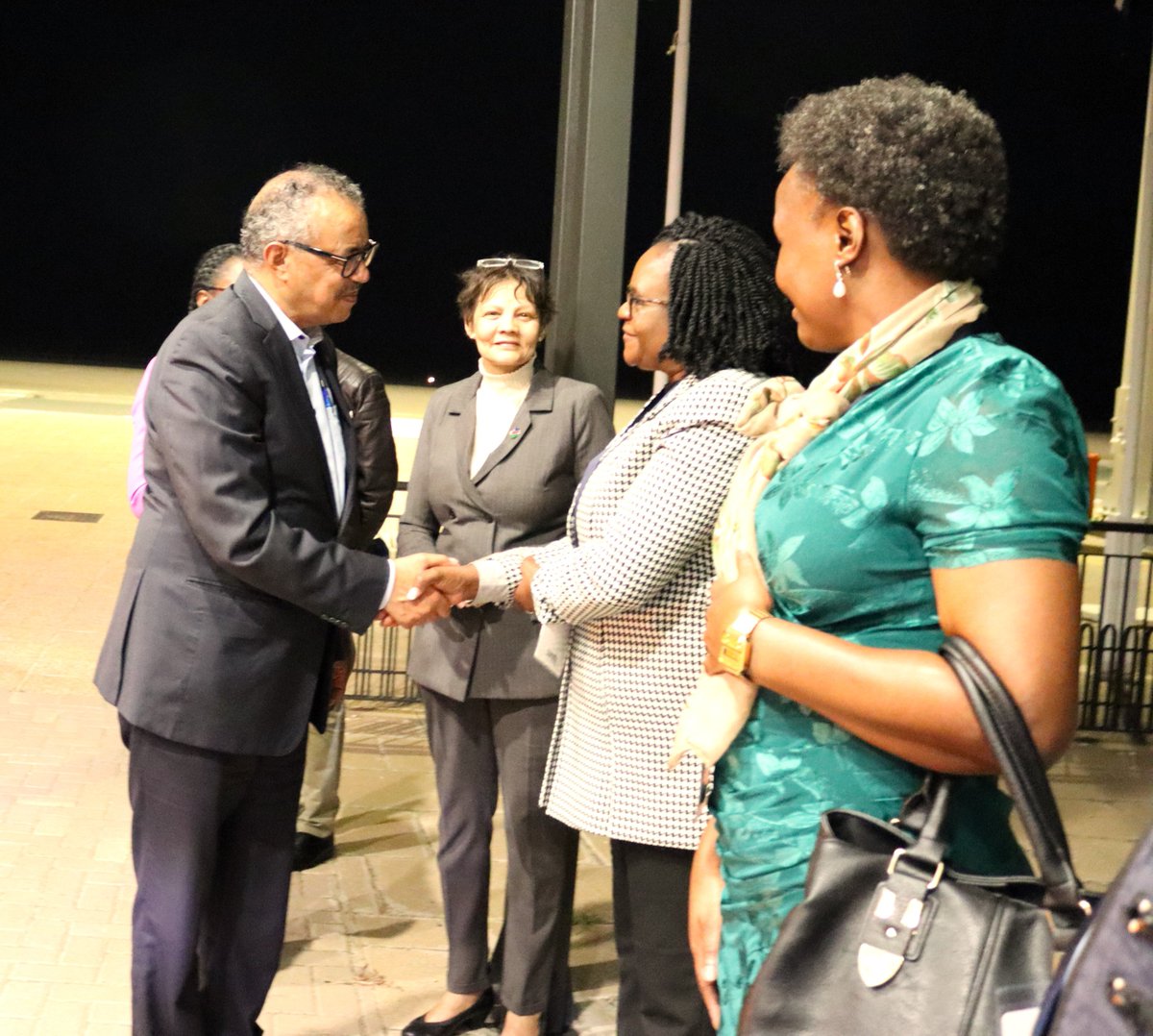 WHONAMIBIA's tweet photo. @WHO Director General  @DrTedros  arrived last night in Namibia for a 2 day official visit.  He will have bilateral meetings with  the Head of State @hagegeingob, FLON, Madam @KalondoMonica &amp; Minister of @MhssNamibia @DrKalumbi to discuss #HealthForAll Namibians. https://t.co/KS5wbzKIEu