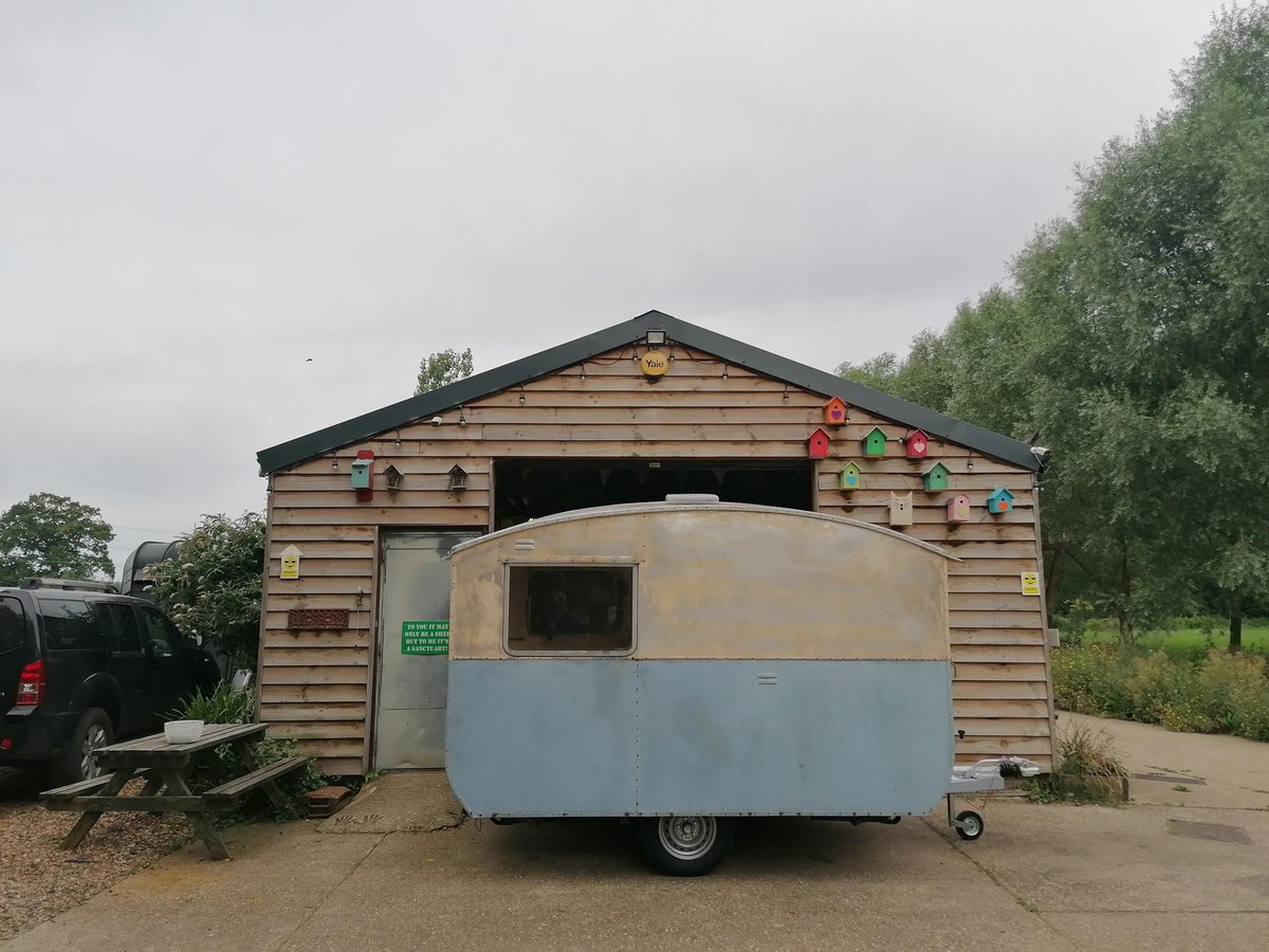 TheEnglishCarav's tweet photo. This ever so cute vintage caravan goes home today. To start its new caravan adventures with Noel.
#vintagecaravanworkshop #caravanworkshop #caravanrepairs #ecclescaravan https://t.co/qVhqfnLqld