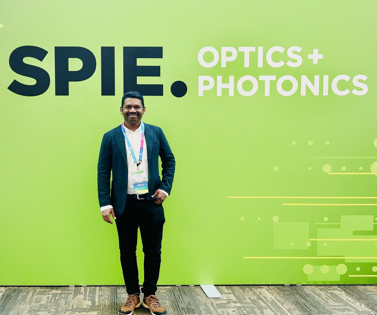 Another dream accomplished!
#SPIE2023
I am grateful for this wonderful opportunity to represent my research group and 'City University of Hong Kong' at the prestigious SPIE Optics and Photonics 2023, San Diego.
Indeed, a great experience!
#CityUniversityofHongKong
#spietweets