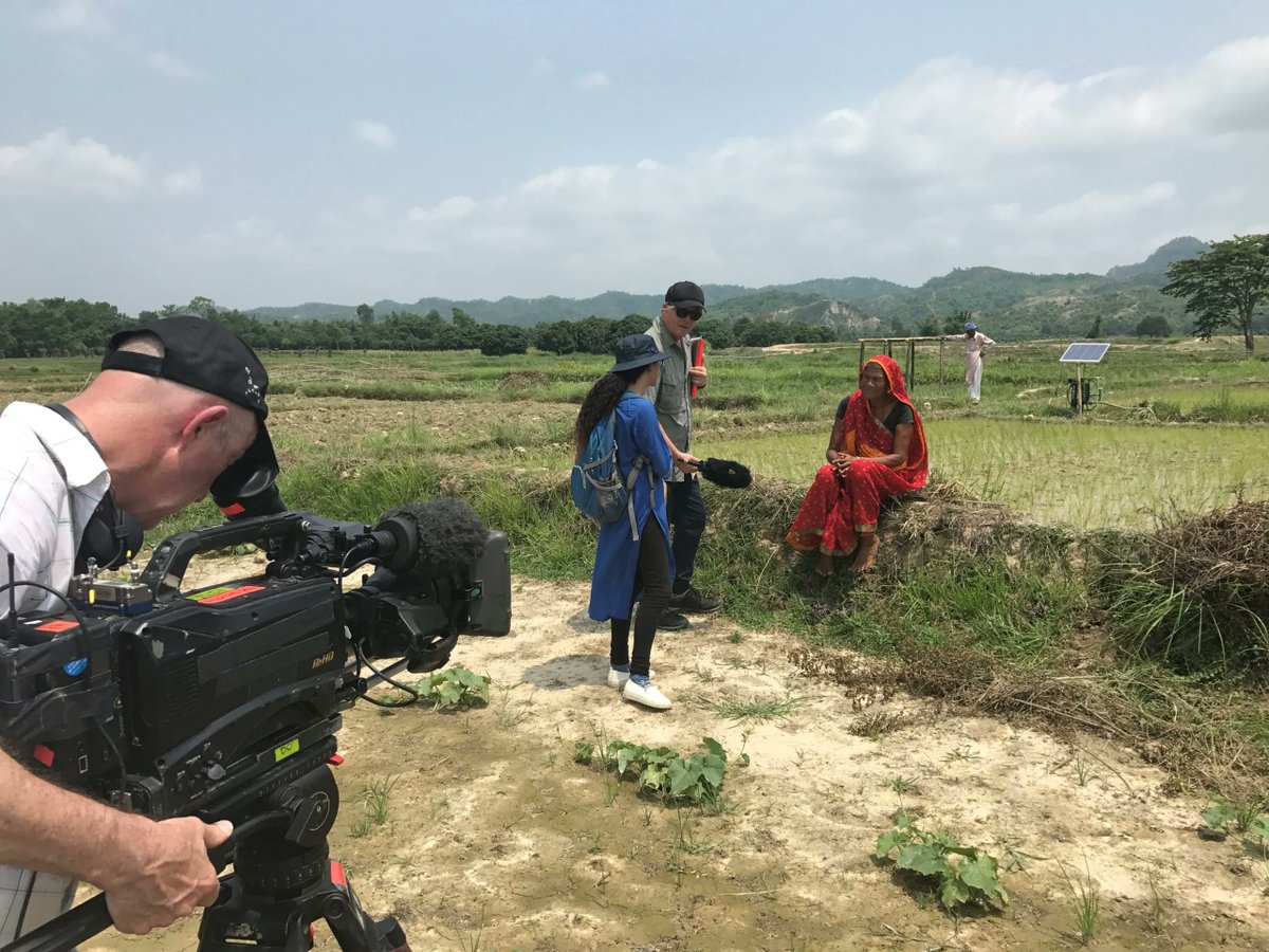 📷 2023 Student Awardee <a href="/m4manita/">manita raut</a> is conducting comprehensive fieldwork in Nepal to unravel the intricate relationships between smallholder farmers, water resources, and innovative technologies.

👀 Learn more 👉 bit.ly/3YVhWiz

<a href="/IWMI/">Z.Frank</a> <a href="/aciarAustralia/">ACIAR</a> #NextGenAg4D