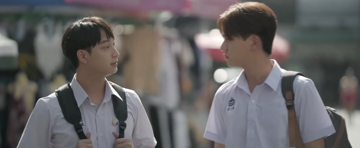 “เพิร์ธ” เปลี่ยนใจ!!!ยอมให้ “ชิม่อน” ช่วยติว

เมื่ออยากได้รถบิ๊กไบค์คันใหม่ “กังหัน” (เพิร์ธ ธนพนธ์) ก็เปลี่ยนใจยอมให้ “สายลม” (ชิม่อน วชิรวิชญ์) มาเป็นติวเตอร์ให้อย่างตั้งใจ แต่สำหรับ “กังหัน” มันก็ไม่ง่ายเลย เอาล่ะสิ!!! บทเรียนครั้งนี้ “กังหัน” จะผ่านฉลุยหรือไม่? แล้ว