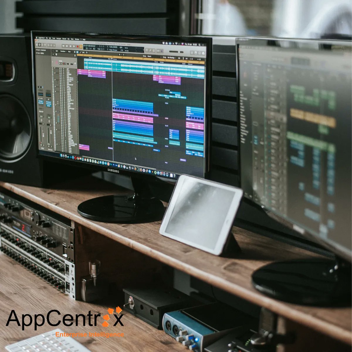 AppCentrix tweet media