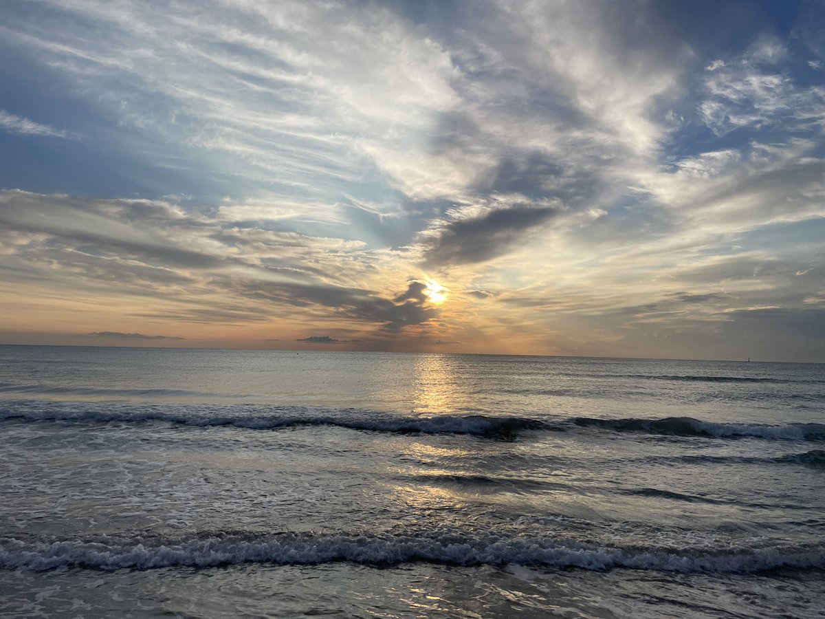 sr_Moslesley's tweet photo. Últimes de vacances! @oratgenet @apuntoratge @terravivaapunt @aquilatierratve @OratgeCV @visitcullera @ElTiempoA3 @ElTiempo_tve https://t.co/9DpeeTOiVM