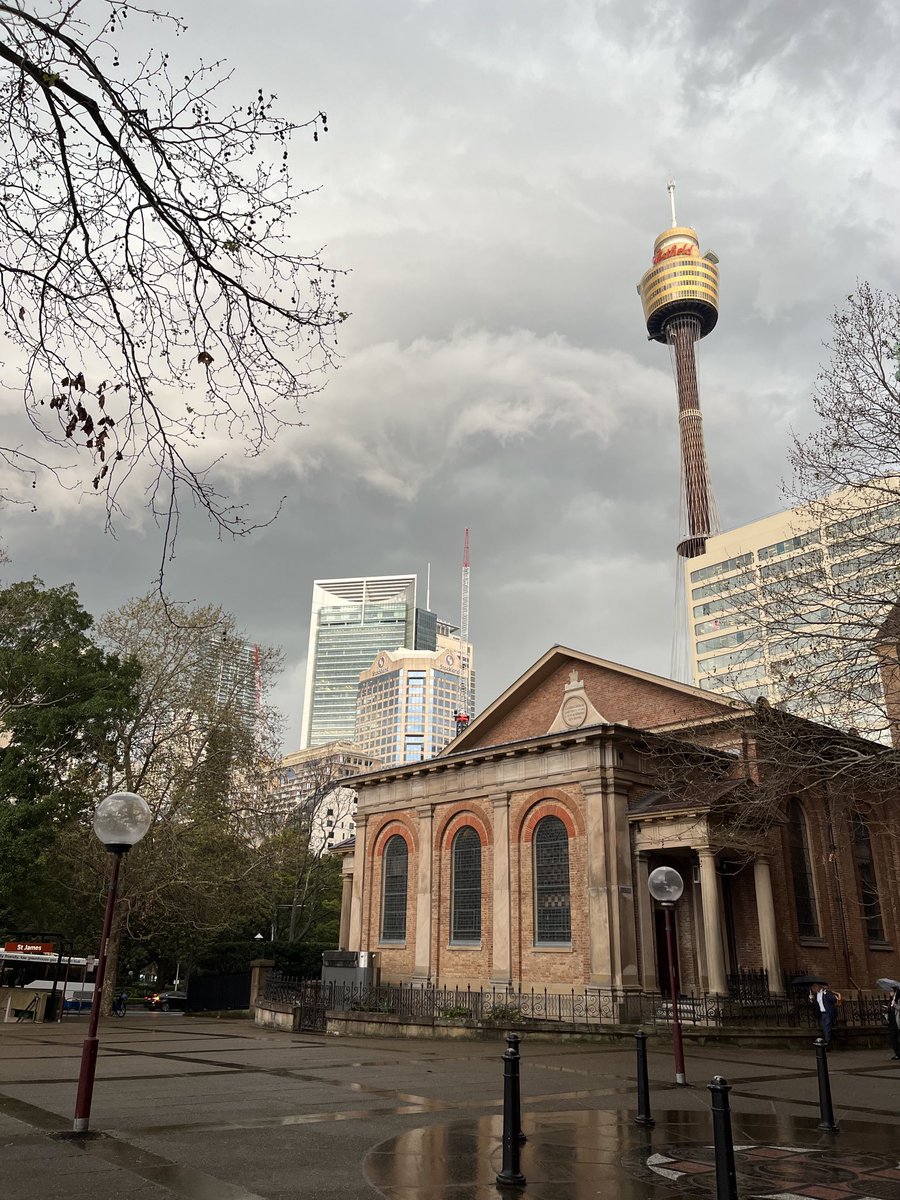 _SarahMcPhee's tweet photo. #Sydneystorm 🏙️⛈️ https://t.co/rgsgcR0sOu