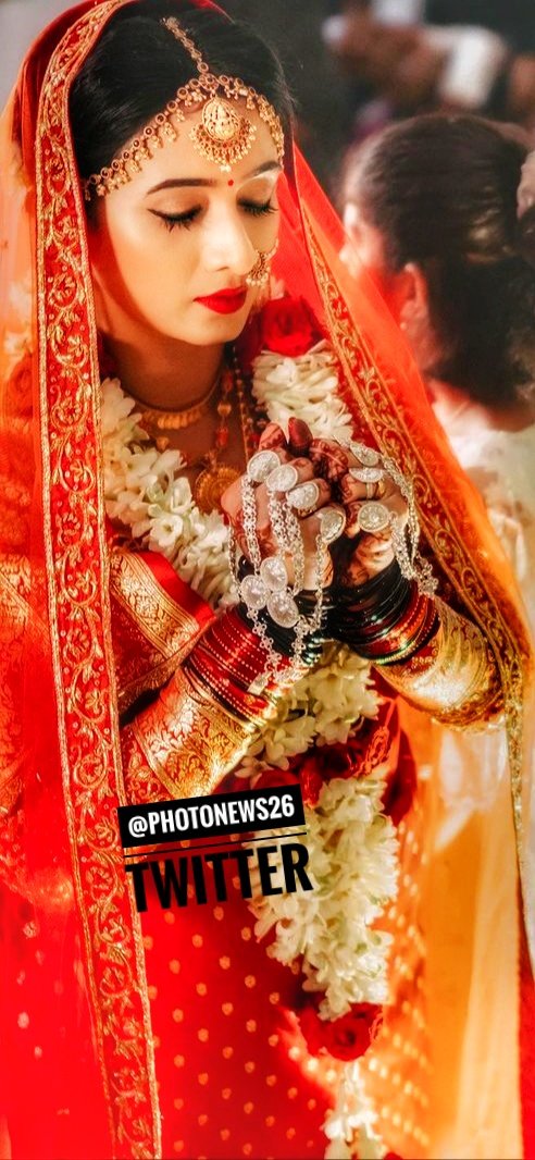actressmeena26's tweet photo. A successful marriage requires falling in love many times, always with the same person
Queen's weddingπΉπΉπΉπΉπΉπΉπΉπΉπΉπΉ
#KannadaActress #HarshikaPoonacha New photos @actressharshika
πΈ#QueensRule.. https://t.co/x4Dcoe0YIL