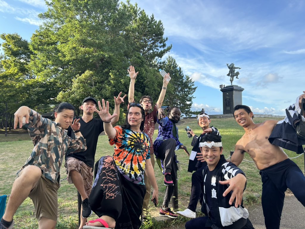 佐渡の鼓動さんとのセッション ありがとうございました！！！凄まじかった🔥🔥🔥 
with BimBomBam楽団feat.元晴&amp;別所和洋でしま夢テーマソングを！
そしてAfro Begue feat.鼓動でご一緒させて頂き大興奮&amp;感動いたしました❤️‍🔥❤️‍🔥❤️‍🔥 <a href="/KodoHeartbeat/">鼓童 Kodo【公式】</a>