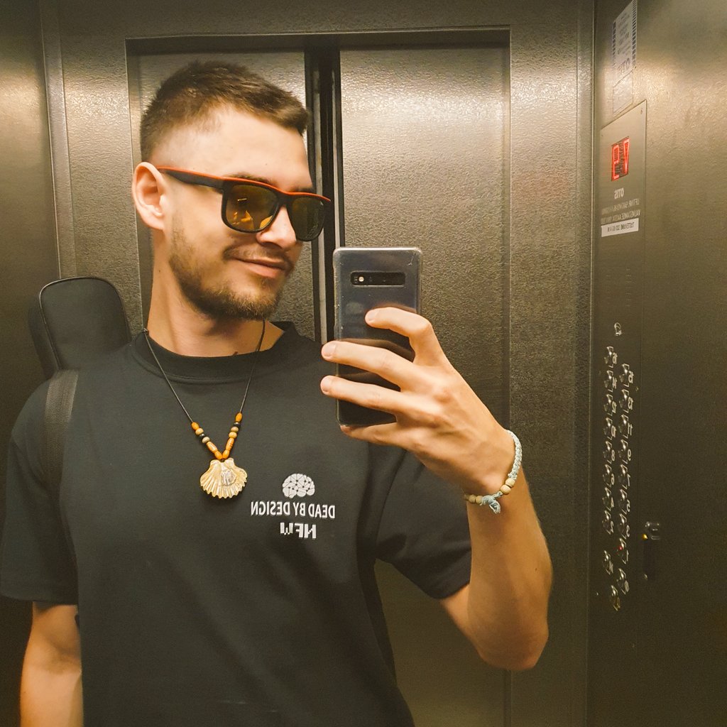 Viktor 🧡 tweet media