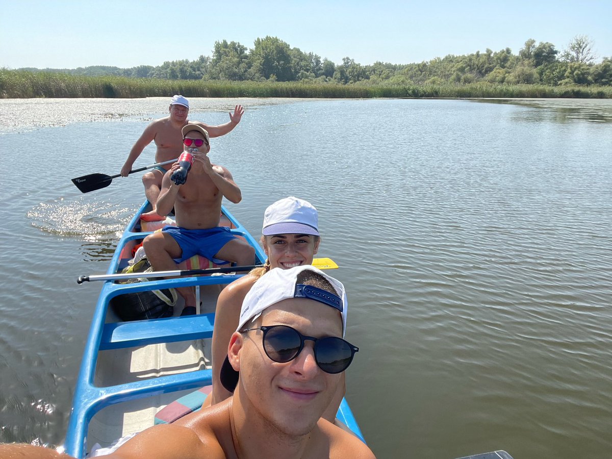 NagyBobi14's tweet photo. Egy kis evezés 🛶☀️🥰

#2BGreat https://t.co/4wUtwdVPfl