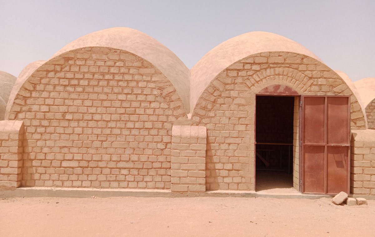 CISPorg's tweet photo. #CISPinNiger 👉Progetto #urbanisation4change
Lo scorso 6 luglio si è tenuta la cerimonia di consegna degli atti di proprietà di 360 case in #architettura bioclimatica destinate ad altrettante famiglie del centro storico.
@aics_it
👇👇LEGGI TUTTO 👇👇
https://t.co/9R1aSyNBSZ https://t.co/bRxTSFsRLI