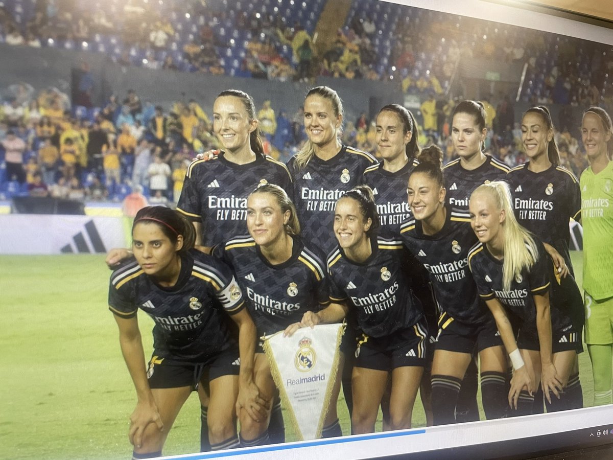 RaquelinhaRM's tweet photo. Work in progress 👩🏻💻
#Trigres 1-3 #RealMadrid https://t.co/3Q3bD60CIV