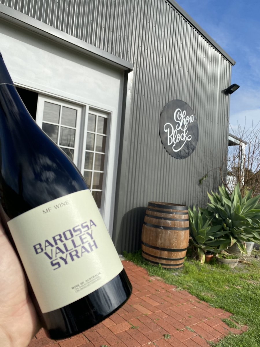Visiting mates and making summer plans! 

#redwine #sharing #visiting #visit #airdrop #bts #wine #limited #limitedwine #smallproduction #barossavalley #barossa #smallbusiness #mclarenvale #shiraz #syrah