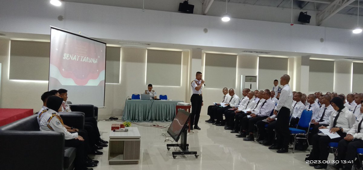 pkp_pangandaran's tweet image. Kegiatan Mostar Hari Ke 1, Pengenalan organisasi senat taruna bertempat di Aula Lt.3 Gedung Rektorat, Rabu (30/8). #mostar2023
#pkpp
#pangandaran