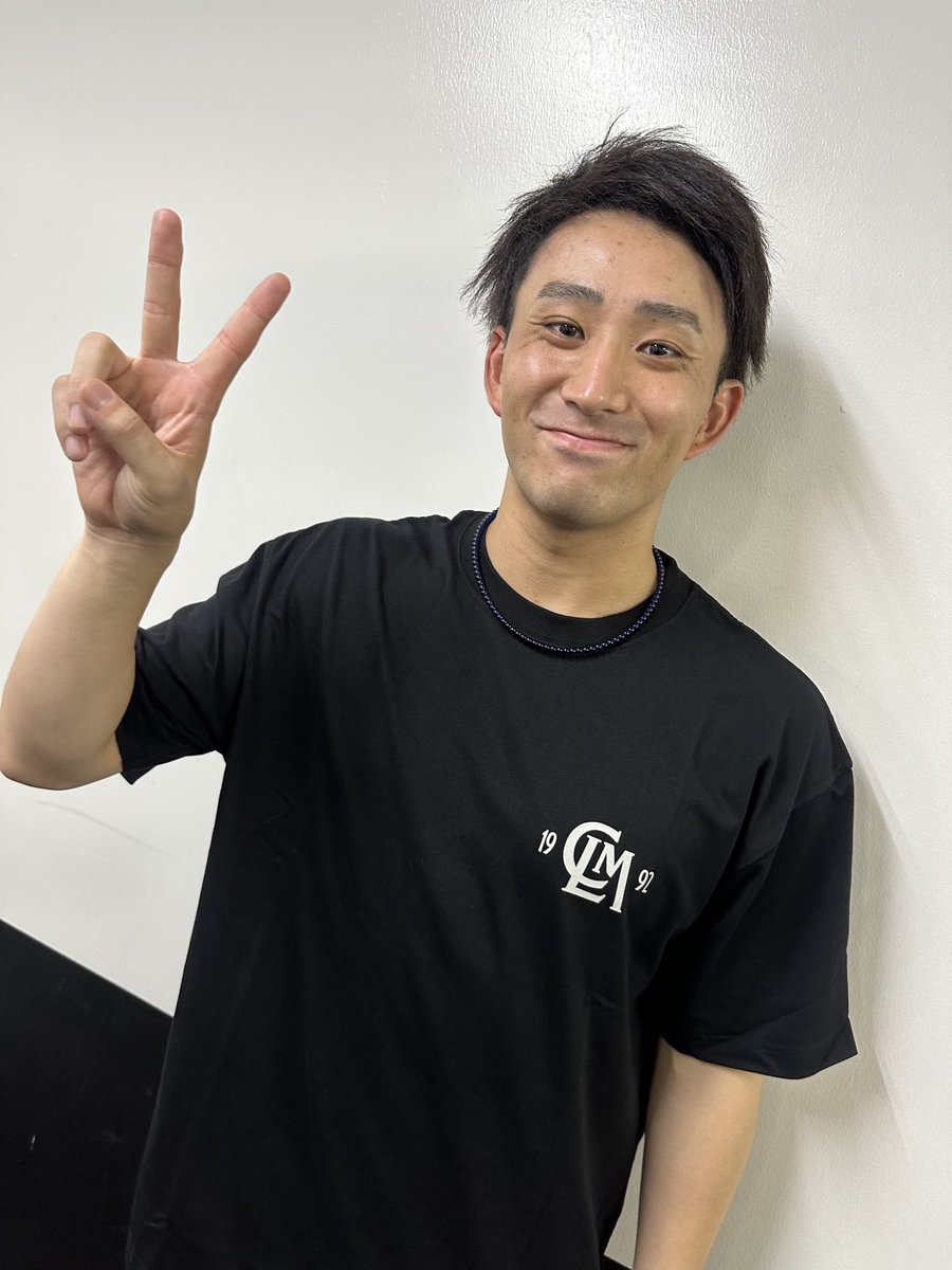 chibalotte_pr's tweet photo. 昨日は登板後、興奮状態のため、2時間しか寝れなかったという #小島和哉 投手。 おじスマイルいただきました！ 次回登板もよろしくお願いします！
#chibalotte #広報 https://t.co/KFVoEJeyjU