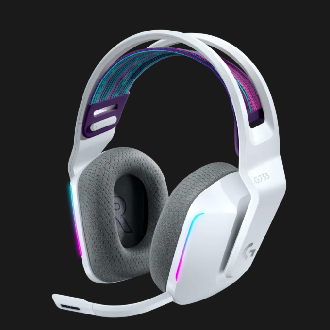 LogitechGUK's tweet photo. Yes, I'm religious. I believe in the holy trinity. https://t.co/B0n60GRybF