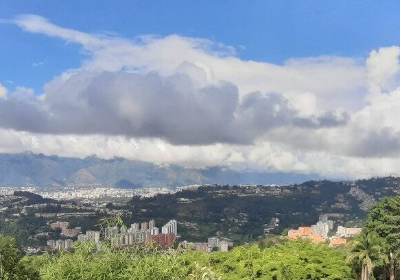 gustavopierral's tweet photo. Buenos días juventud !!! Gracias a Dios por este Nuevo Día !!! Por este Nuevo Amanecer !!! https://t.co/SCGSW5F1aM