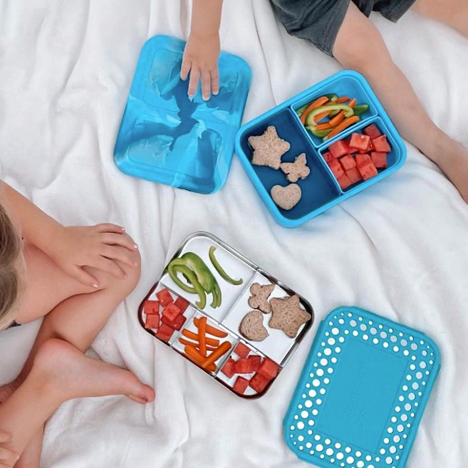 LunchBots tweet media