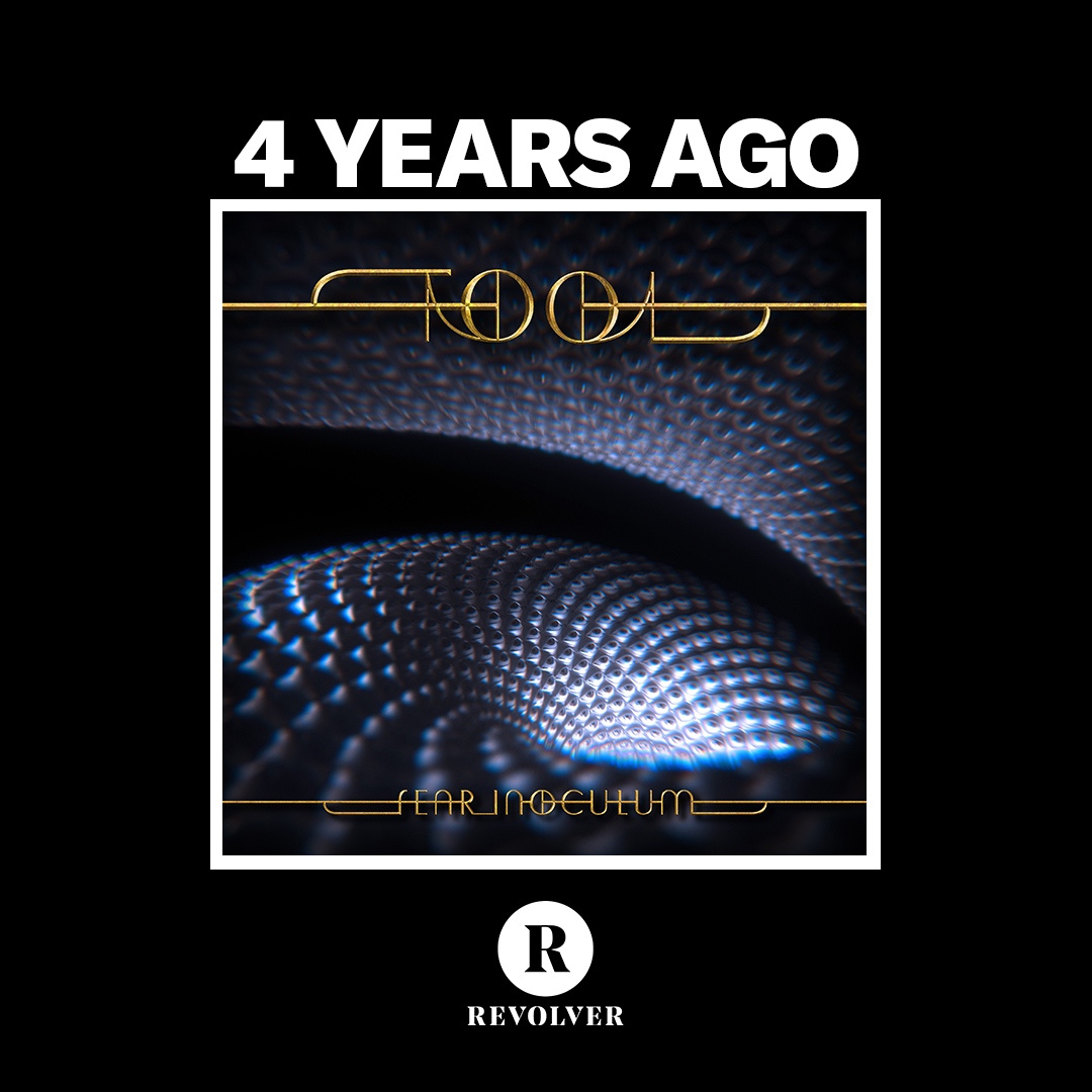 revolvermag tweet media