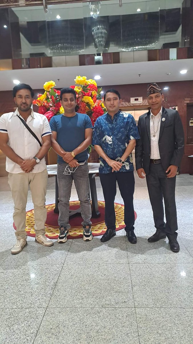 shreedevbhatta6's tweet photo. Nice meeting with Nepalese Ambassador to Malaysia Dilli Raj Poudel and President of NRN Vinod Thapa Sir.

￼ https://t.co/rJYrepdyYy