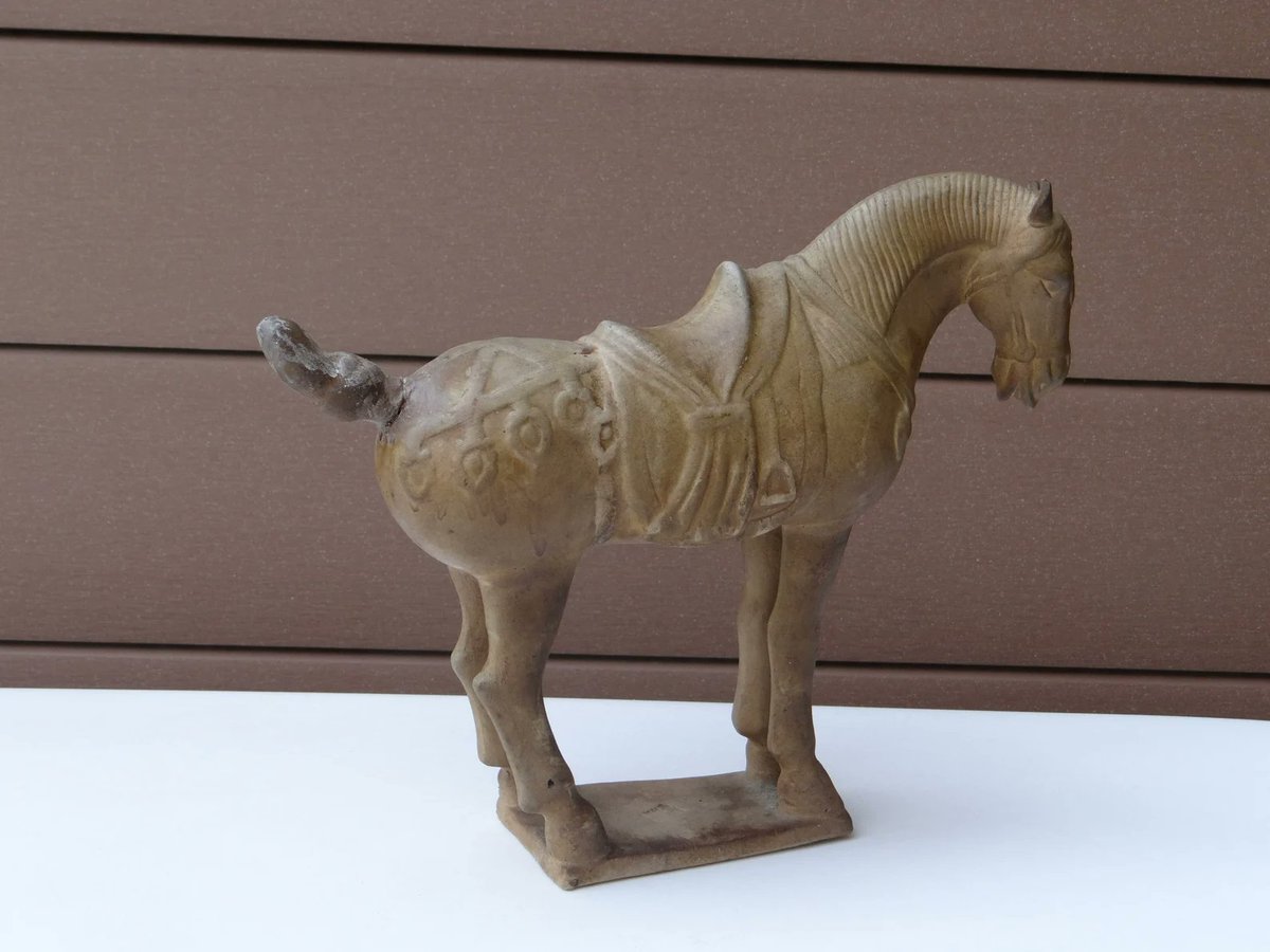 Vintage terracotta standing #horse #statue #Chinese #pottery #equine #sculpture #artifact symbolic figurine #decor #home #homedecor #interiors #shopsmall #womaninbizhour #vintage #vintageculture  #vintage4sale #gifts #wiseshopper elementsdeco.etsy.com

 etsy.me/3ZcaiAx