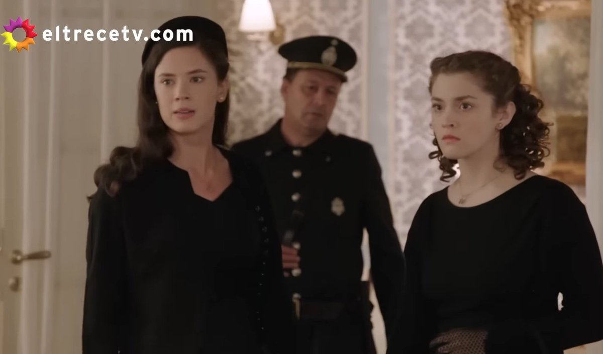 cristinameatsix's tweet image. Segundo y Lucía, tratados como traidores por sus padres cuando sólo querían que se hiciera justicia por la muerte de Julia Salvat y Pedro Salvat pagando el precio de "destruir su propia familia" a cambio #atav2 #atav