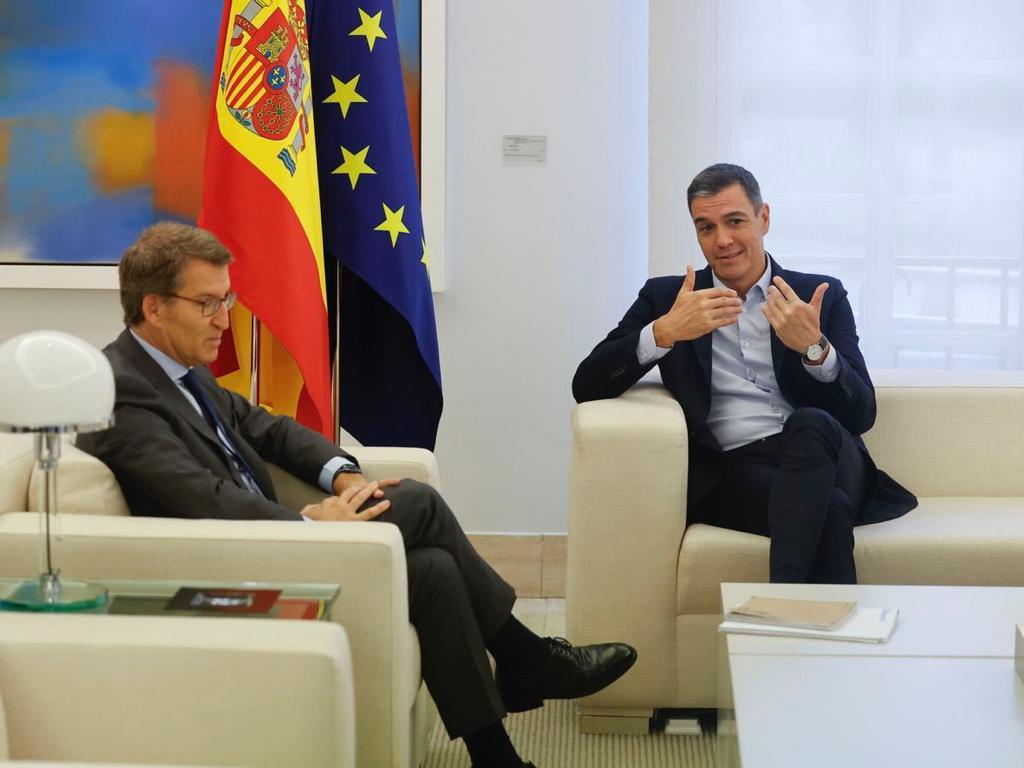 malacarasev's tweet photo. - Y ES QUE TIENE QUE COMPRENDERLO ARBERTO NO QUE FUNSIONA ASI
- YAAA PERO ESKE YO ME CREIAAA
- YA PERO ES QUE NO PUEDE SE
- HOMBRE PERO SINCO MINUTO NADA MAAA NOSE SOLO DOS MINUTO
- NO PUEDE SE https://t.co/PTanNhSXW5