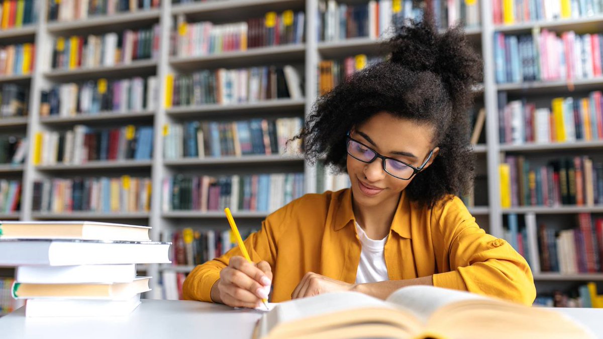 📢Vous êtes étudiant en mobilité internationale / Erasmus + à la Sorbonne Nouvelle ? 
Venez vous former à la BSN du 5 au 11 septembre pour prendre vos marques et bien commencer l’année ! 
Suivez le lien d’inscription 👉 bit.ly/FormationMobil…
<a href="/Sorbonne_Nvelle/">Université Sorbonne Nouvelle</a>  <a href="/DAI_SorbonneNvl/">DAI Sorbonne Nouvelle</a>