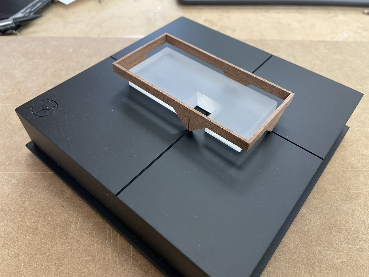 AbacusModels's tweet photo. 1:250 concept houses for @hyde_architects made from MDF, acrylic and sapele https://t.co/ogyETMguhG