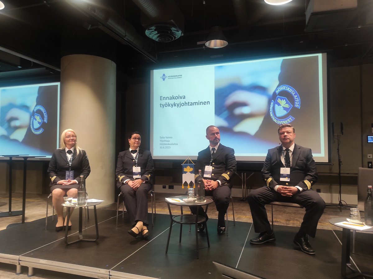Iltapäivän päättää paneelikeskustelu aiheesta Strateginen työkykyjohtaminen osana johtamista. Lavalla puheenjohtajana <a href="/taito_vainio/">Taito Vainio</a> ja panelisteina Elina Rautanen, <a href="/KatruSnellman/">Katriina Snellman</a>, <a href="/TalkaJuha/">Juha Talka</a> ja <a href="/juha_keinanen/">Juha Keinänen</a>.
#112seminaari