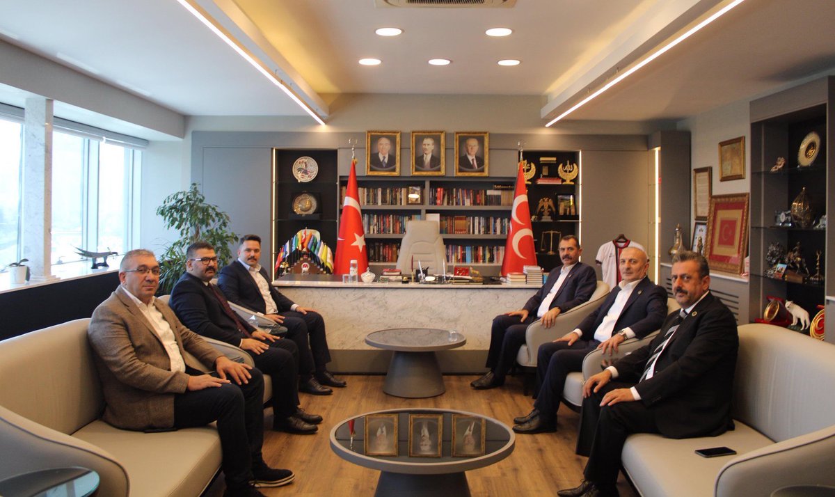 Milliyetçi Hareket Partisi İstanbul İl Başkanımız Sayın Sertel Selim’i ziyaret ettik. Var Olsun Milliyetçi-Ülkücü Hareket🇹🇷🇹🇷🇹🇷