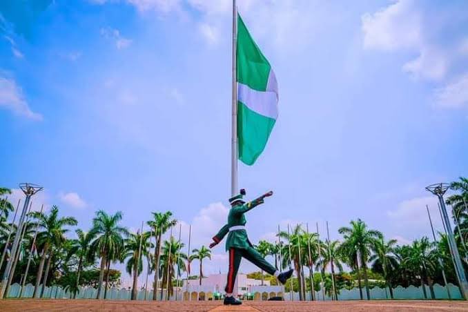 So sad to hear that Pa Taiwo Akinkunmi, designer of Nigerian Flag has died at age 84.  May His Soul Rest in Peace.
