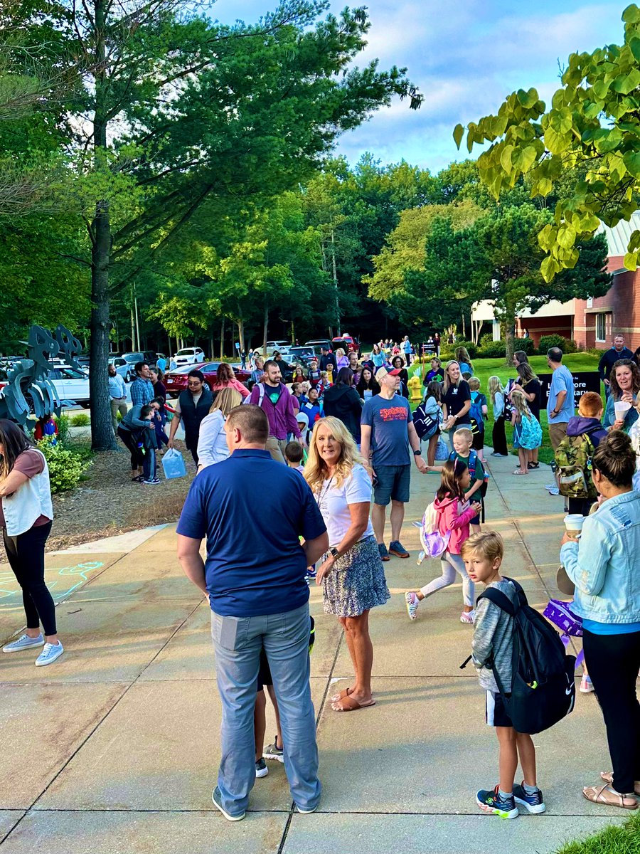 Lakeshore Elementary tweet media
