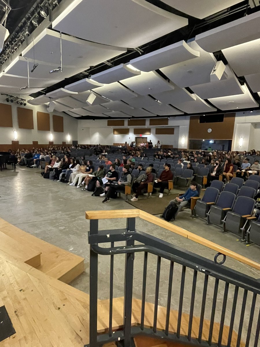 Beverly High School tweet media