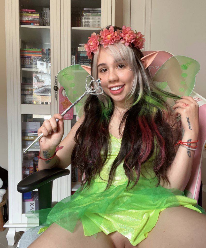 Your cute and naughty fairy 💕