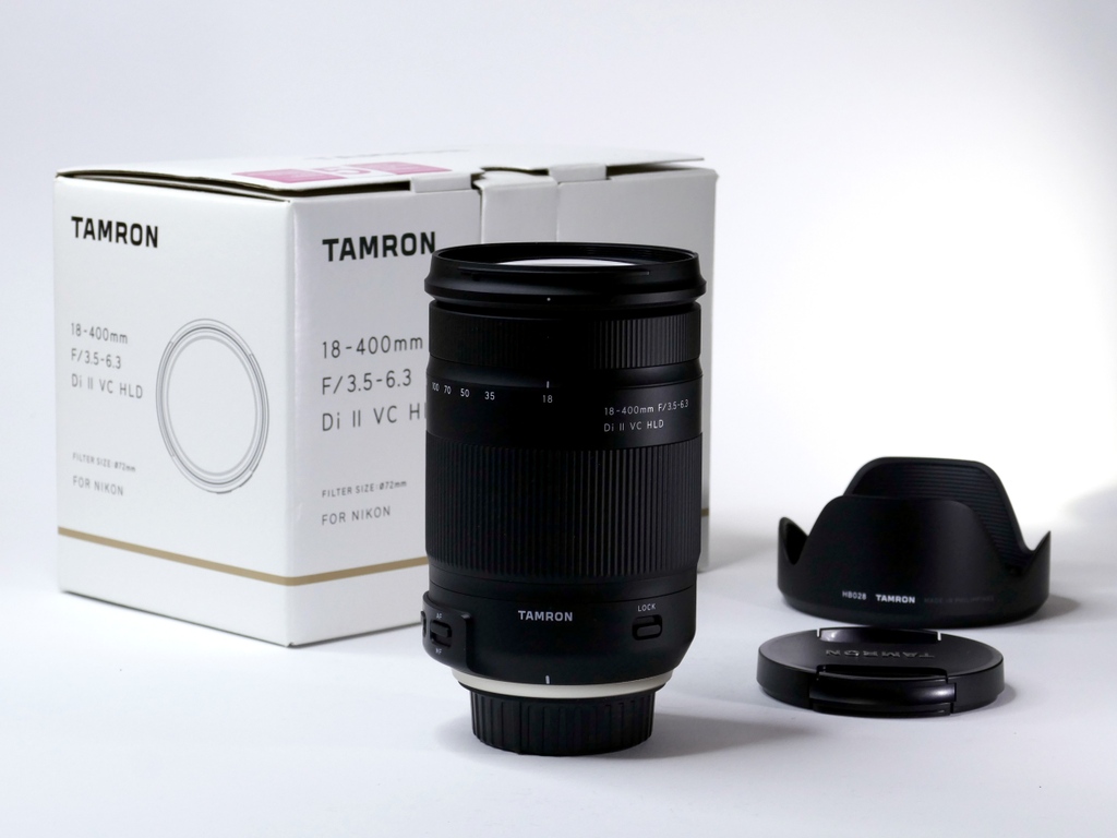 A lens that covers a huge range of angles. At this moment, it's the ultimate all-in-one zoom available. Tamron 18-400mm f3.5-6.3 Di II VC HLD

catawiki.com/en/l/73847509

#zoomlens
#photography
#digital
#tamron
#tamron18400
#catawiki
#nikon
#canon
#sony
#catawikicameras
#superzoom