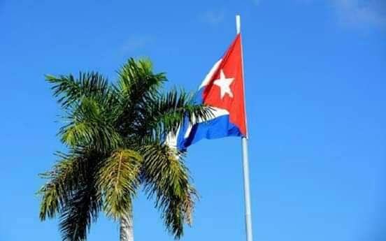 Buenos días vecino 🌞

🇨🇺Esta bandera la defenderemos a cualquier precio. Y como expresara #AntonioMaceo "Quien intente apoderarse de #Cuba recogerá el polvo de su suelo anegado en sangre si no perece en la contienda"

  #CDRCuba #XCongresoCDR #SomosDelBarrio