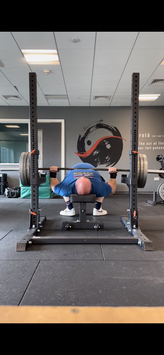 949strength's tweet photo. Great Performance Therapy session with WC Powerlifter and M1 WR Holder @DeanBowring1 
Dean suffered an axillary nerve injury 2016 and has stability issues though his R shoulder. Specialised rx and STR allowed him to bench wide with control and no pain. #performancetherapy https://t.co/YqSsRFs7m6