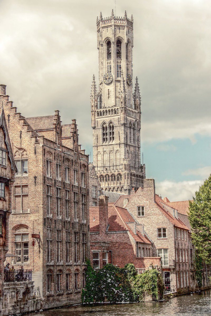 archi_tradition's tweet photo. Bruges, Belgium 🇧🇪 https://t.co/IsRuU0z7dh