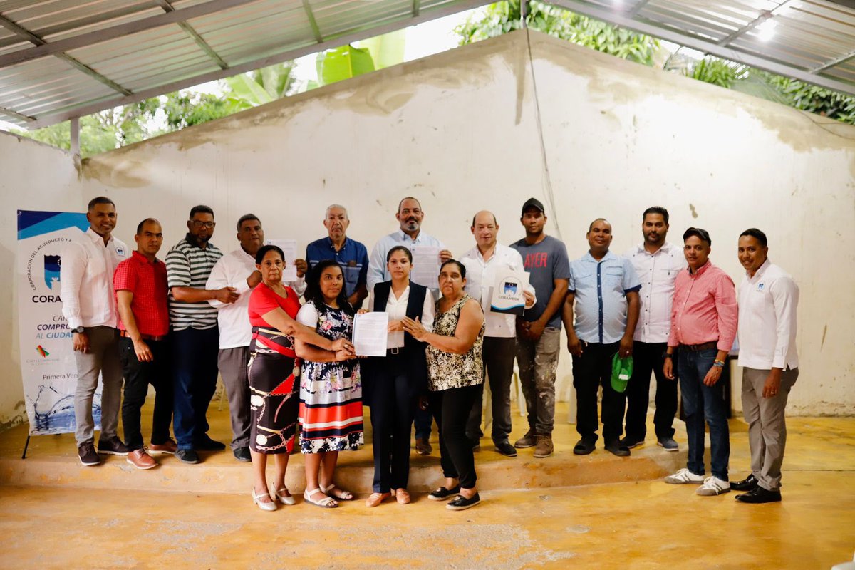 📌Juramentación del Comité de Seguimiento de Agua Potable y Saneamiento del sector Juan Pablo Duarte( Nibaje). Se firmó el acuerdo entre la organización comunitaria en representación de los residentes y Coraavega para realizar una serie de iniciativas a favor de la comunidad.