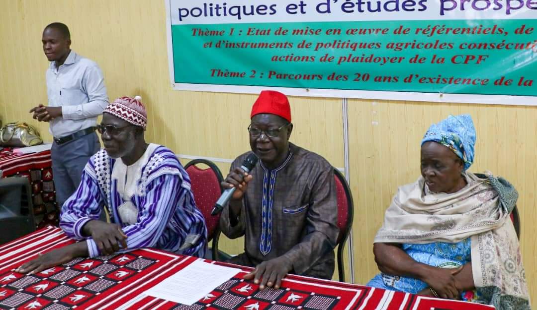 roppainfo's tweet photo. 🌱🇧🇫 CPF, a #ROPPA member, ramps up efforts for sustainable agriculture in Burkina Faso! Successful #CAPEP session to enhance agricultural policies and foster adaptation to climate change. For more : https://t.co/22Av7a8CKt
Together for a stronger agricultural future! 💪 https://t.co/6gD7R0j8Xx