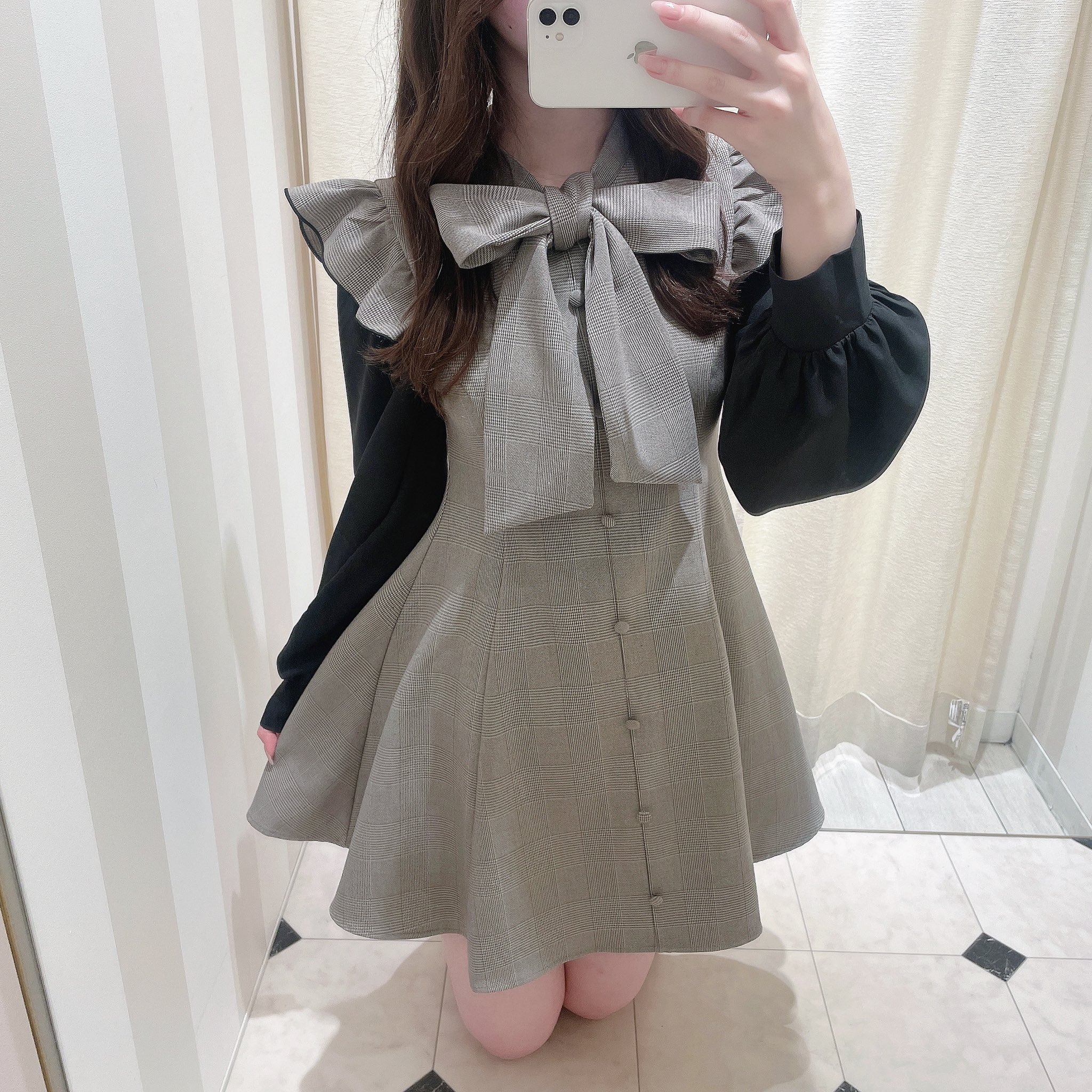 Evelyn(エブリン) セットアップ ショートジャケット・パンツセット Evelyn(エブリン) セットアップ ショートジャケット・パンツセット