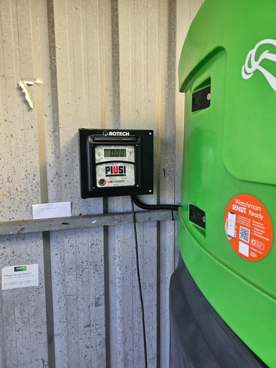 📷 𝐁-𝐒𝐌𝐀𝐑𝐓 𝐈𝐍𝐒𝐓𝐀𝐋𝐋 📷
Recent install of Piusi B-Smart System in Connolly's Hyundai Galway. The B-Smart was retro fitted to an existing tank which will now give them access to all transactions via the Piusi Cloud. We wish Connolly's all the best with their new system!