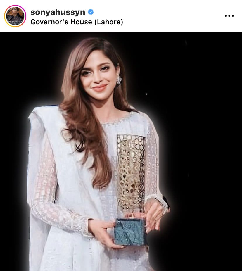 Fake_Memories's tweet photo. اس سے ذیادہ زلت والی اور کیا بات ہو سکتی ہے ان کے لیے۔

 #اب_ہڑتال_لازم_ہے https://t.co/BRkLEg689I