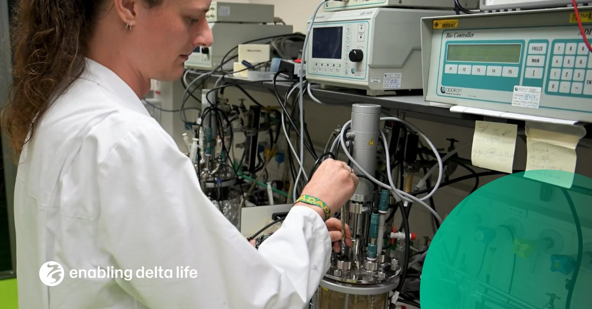 🌍 Met de #mkbchallenge is een bioreactor beschikbaar gesteld voor T&amp;K Service. Hiermee onderzoeken ze of er op chemisch behandelde locaties een bacteriepopulatie aanwezig is, die restverontreinigingen zoals BTEX kan afbreken > bit.ly/3OUfq8z