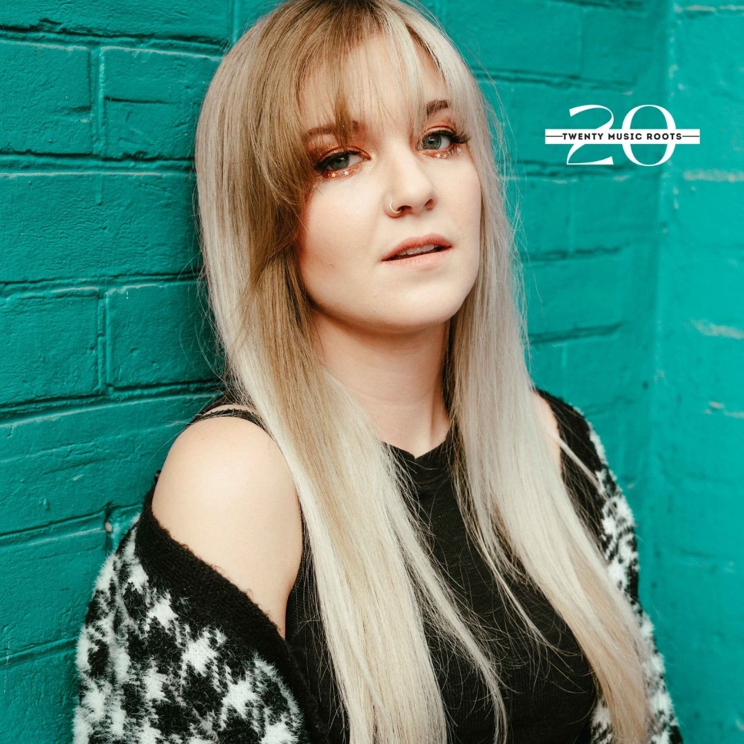 Excited to share I'm part of the <a href="/20MusicRoots/">Twenty Music Roots</a> family, who will act as my UK booking agent going forwards 💚

Excited to play lots more shows with my live band and meet many more of you 🙌🏻
