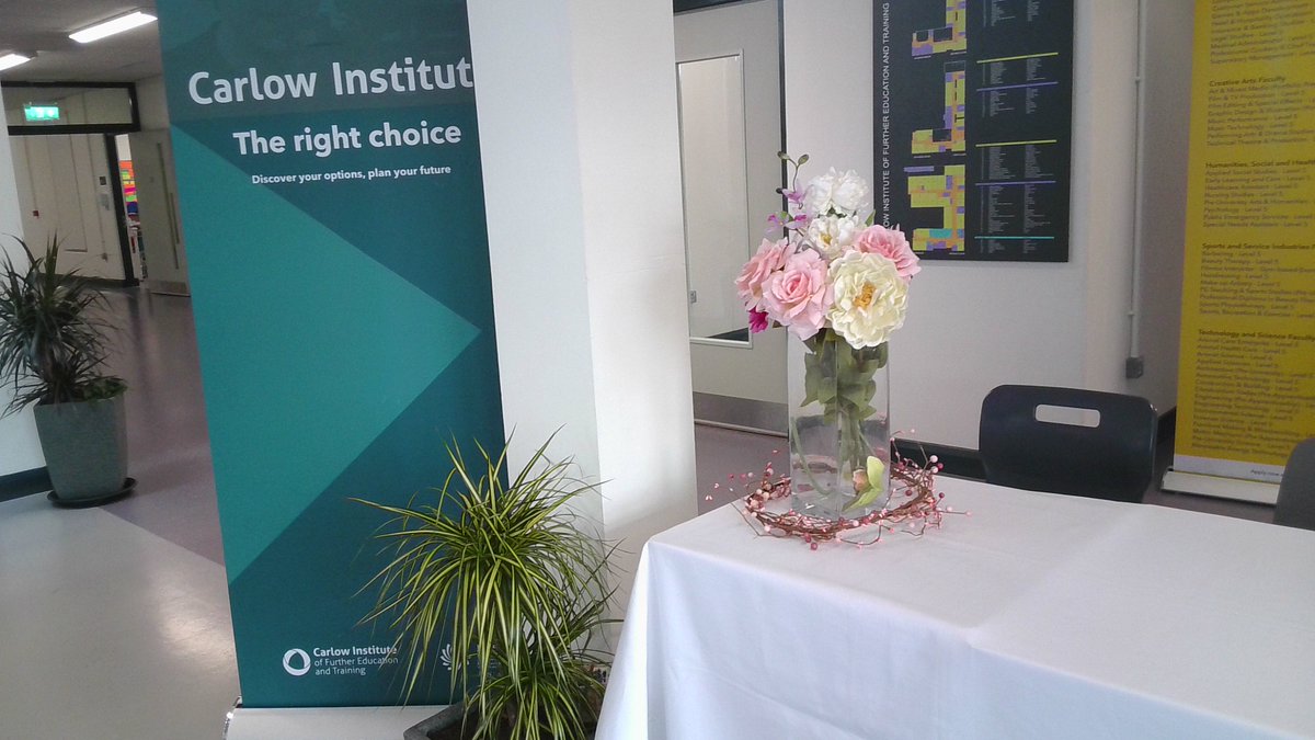 CICareers's tweet photo. Great to meet and welcome all our new students starting in Carlow Institute for 2023/24. #career#choices#higher education #apprenticeships#upskill or retrain# Find out more about our courses at https://t.co/W8ElZwgbiy https://t.co/RUVdtKmjBt