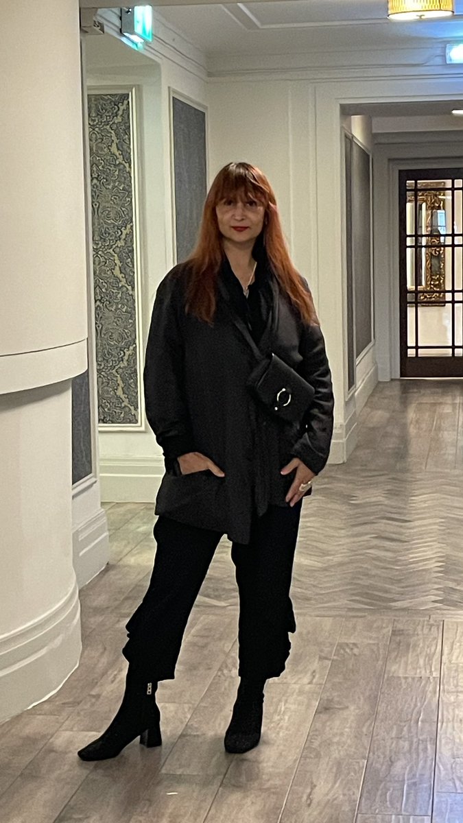 Re-styling a 12 year old jacket with a 4 year old jumpsuit! Get the most out of your wardrobe! 
#sustainablestyle #upstyle #rewear