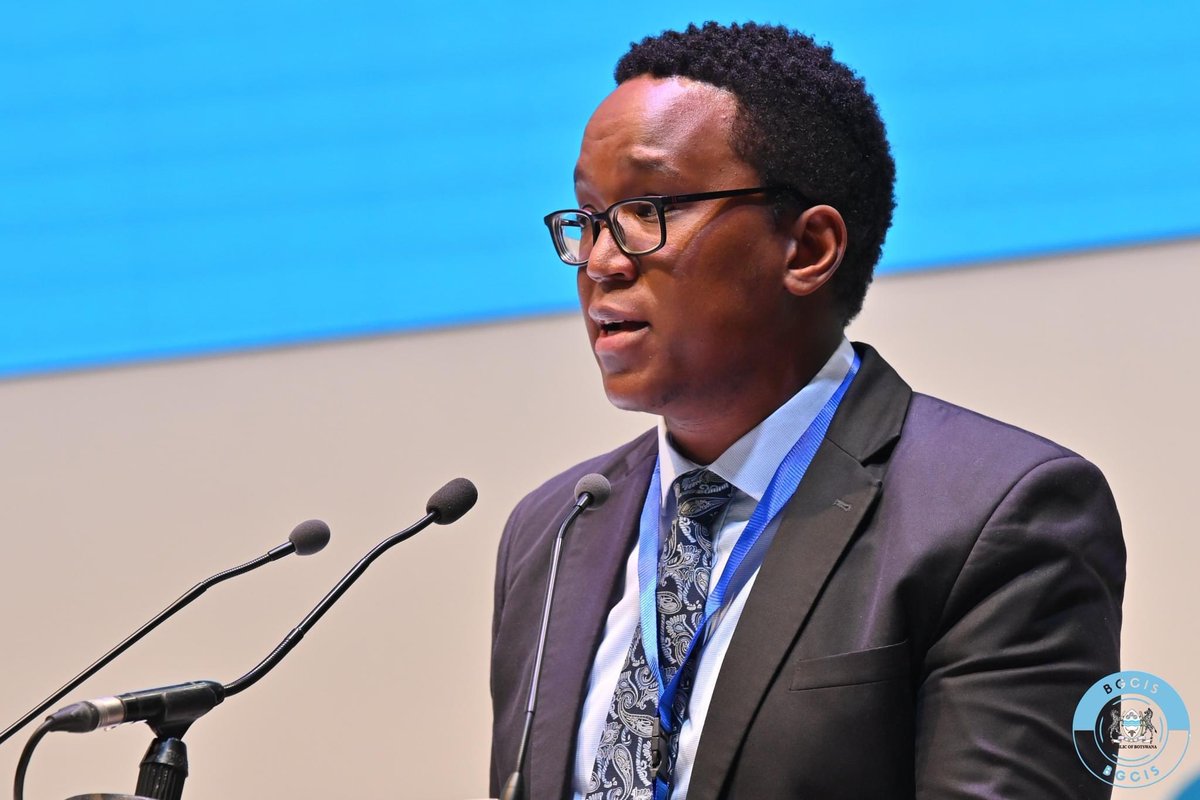 tumimothei's tweet photo. Honored to have moderated a side event at the @WHORC73Botswana, highlighting the country's exemplary Primary Health Care model. My heartfelt thanks to the MoH and the event organizers for entrusting me with this monumental task. 🌍

#WHORC73 #HealthForAll

📸:@BWGovernment https://t.co/RxPHxtHgpf