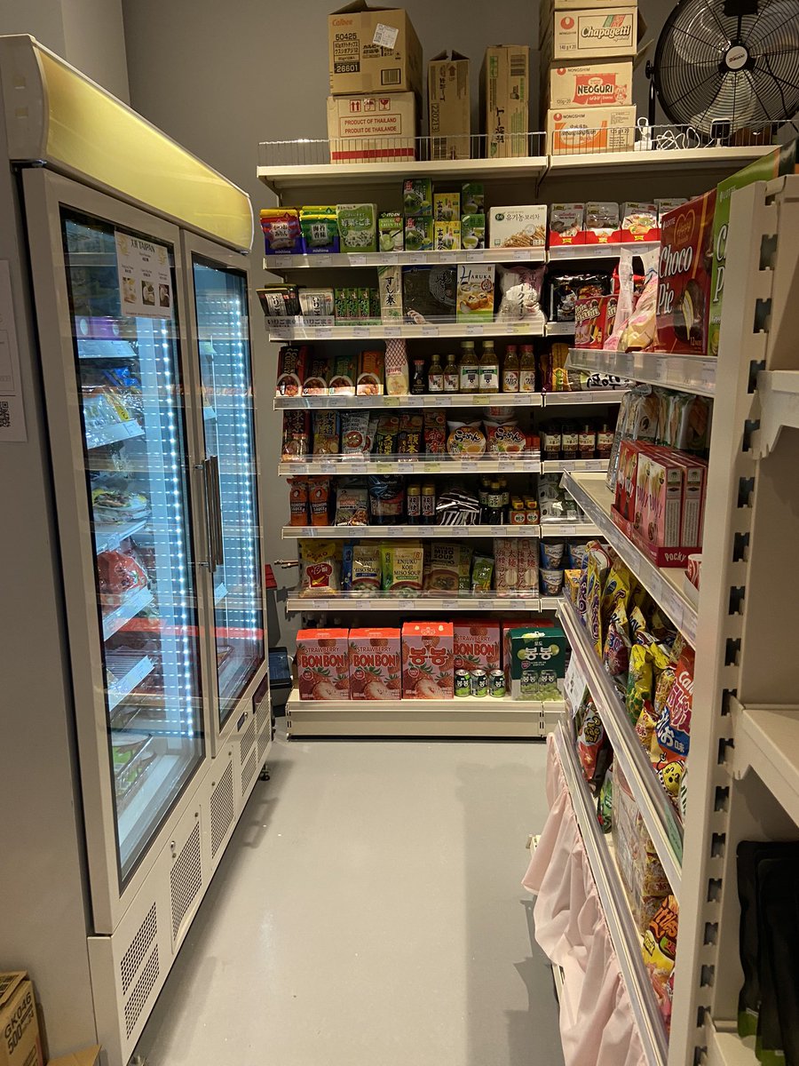 My Woolwich (@mywoolwich) on Twitter photo Have you checked out Blossoms Asian minimart in the #WoolwichMarket yet? Opposite #HitachiSushi / <a href="/duckduckpork/">Duck Duck Pork</a>
Good selection of snacks and essentials!
#Woolwich #WoolwichArsenal Have you checked out Blossoms Asian minimart in the #WoolwichMarket yet? Opposite #HitachiSushi / <a href="/duckduckpork/">Duck Duck Pork</a>
Good selection of snacks and essentials!
#Woolwich #WoolwichArsenal